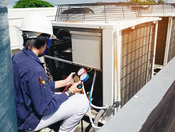 Why Hire HVAC Contractors